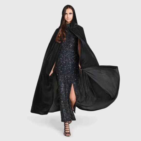 Hyde and Eek! Boutique Other - Hyde and Eek! Boutique Adult Velvet Cape Hood Halloween Cosplay Black OSFM NWT